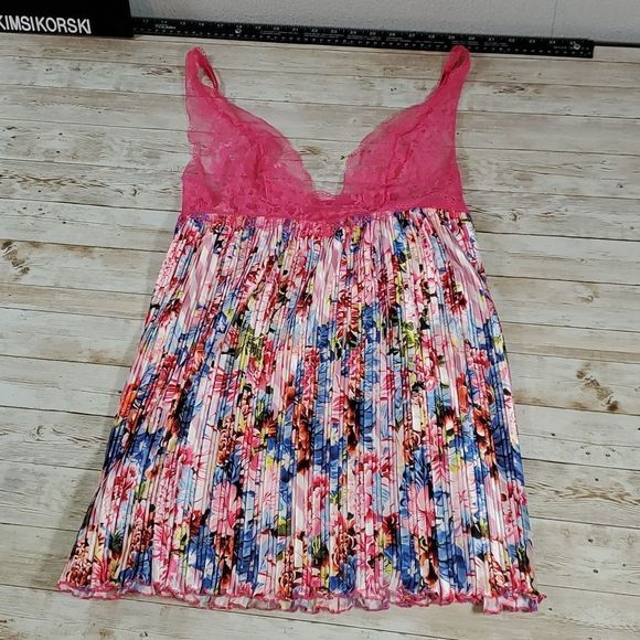 Victoria's Secret x Mary Katrantzou Satin &‎ Lace Pink Babydoll Slip Lingerie XS - Picture 3 of 12